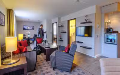 Mercure Hotel München Messe Süd Suite Zimmeransicht 2 Mercure Hotel München Messe Süd Suite Zimmeransicht 2